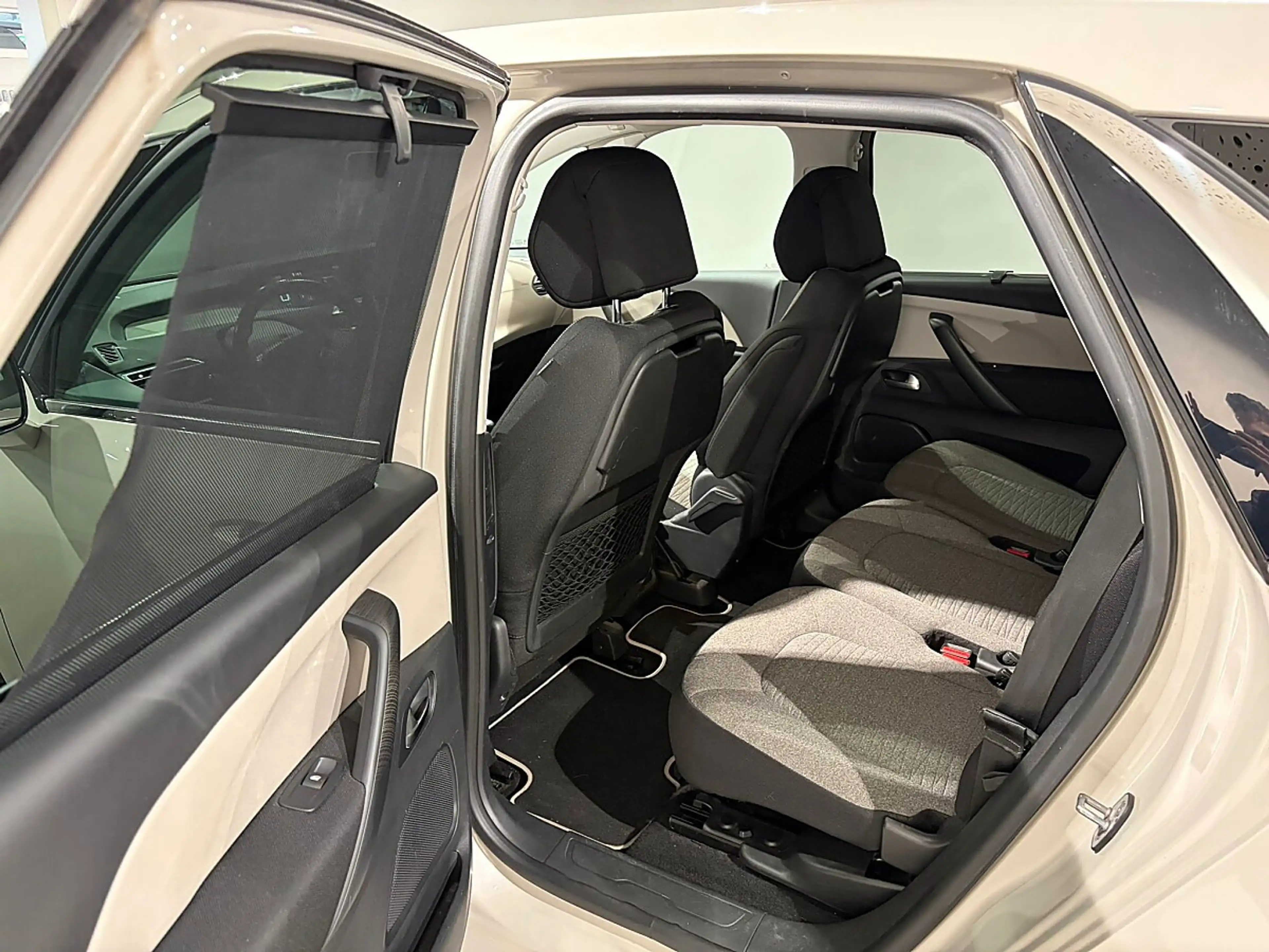 Citroen C4 Picasso PureTech 130 S&S Feel Edition — photo 6