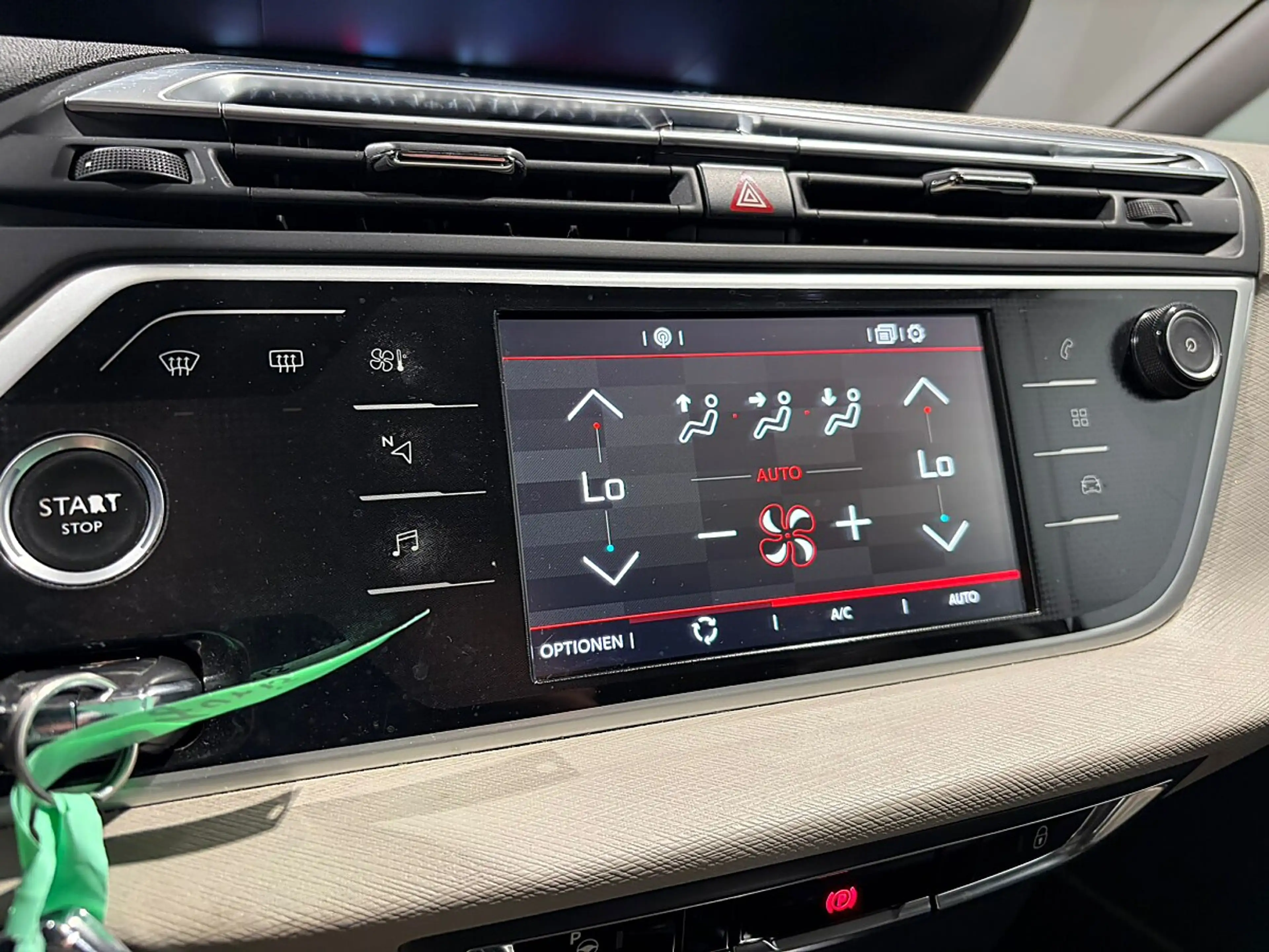 Citroen C4 Picasso PureTech 130 S&S Feel Edition — photo 15