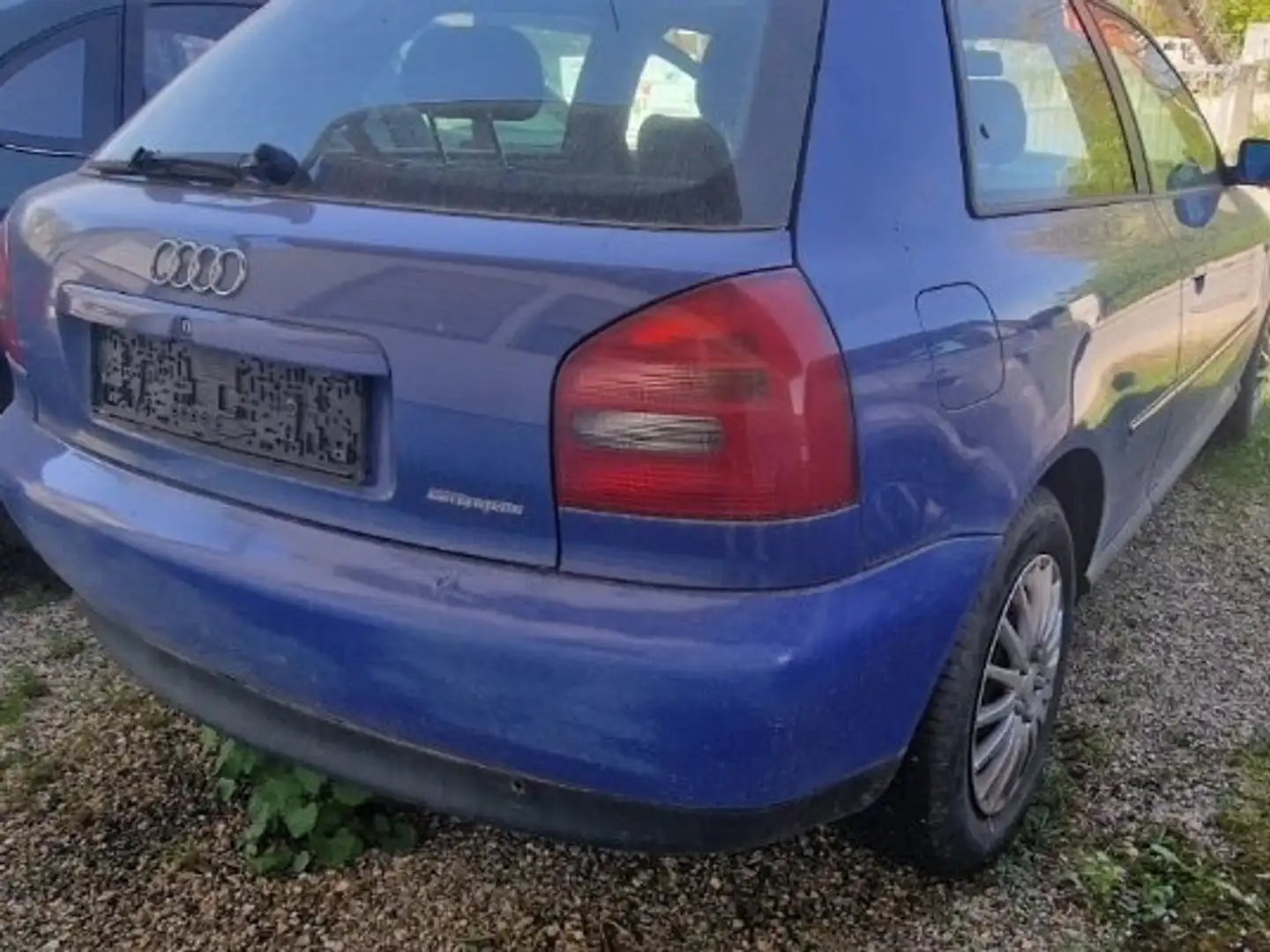 Audi A3 Blau - 1