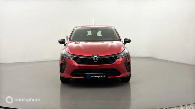 Renault Clio view 2