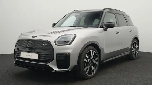 MINI Countryman SE All4 John Cooper Works Trim