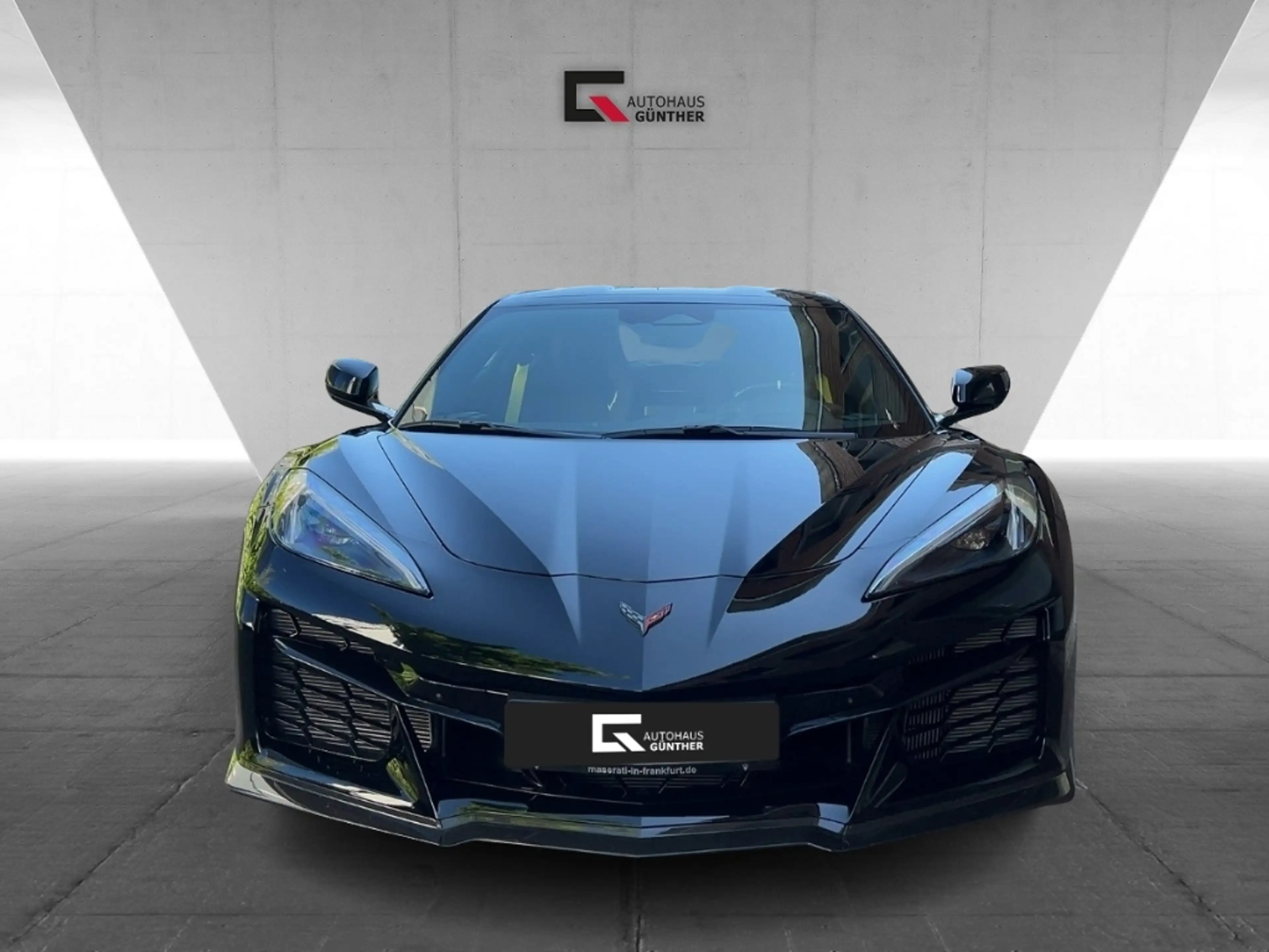 Corvette C8 E-Ray MY25 Coupe 3LZ Carbon — photo 6