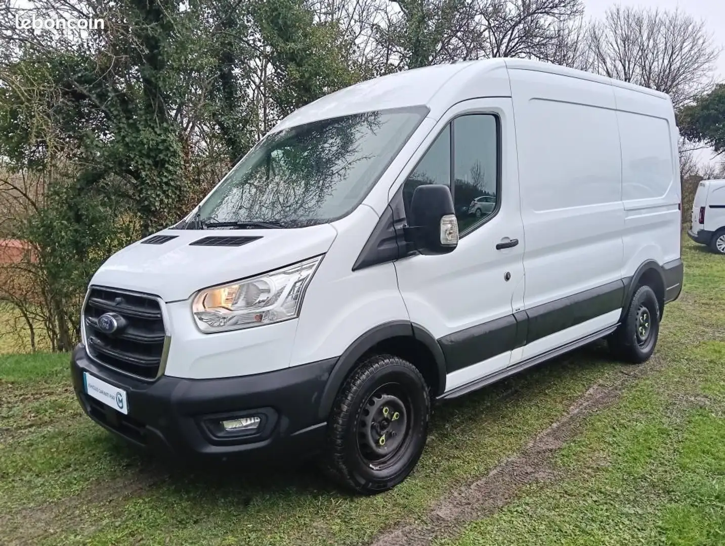 Ford Transit FOURGON T350 L2H2 2.0l 130 cv Trend Business Révisé & Garantie 12 mois TVA récupérable Blanc - 1