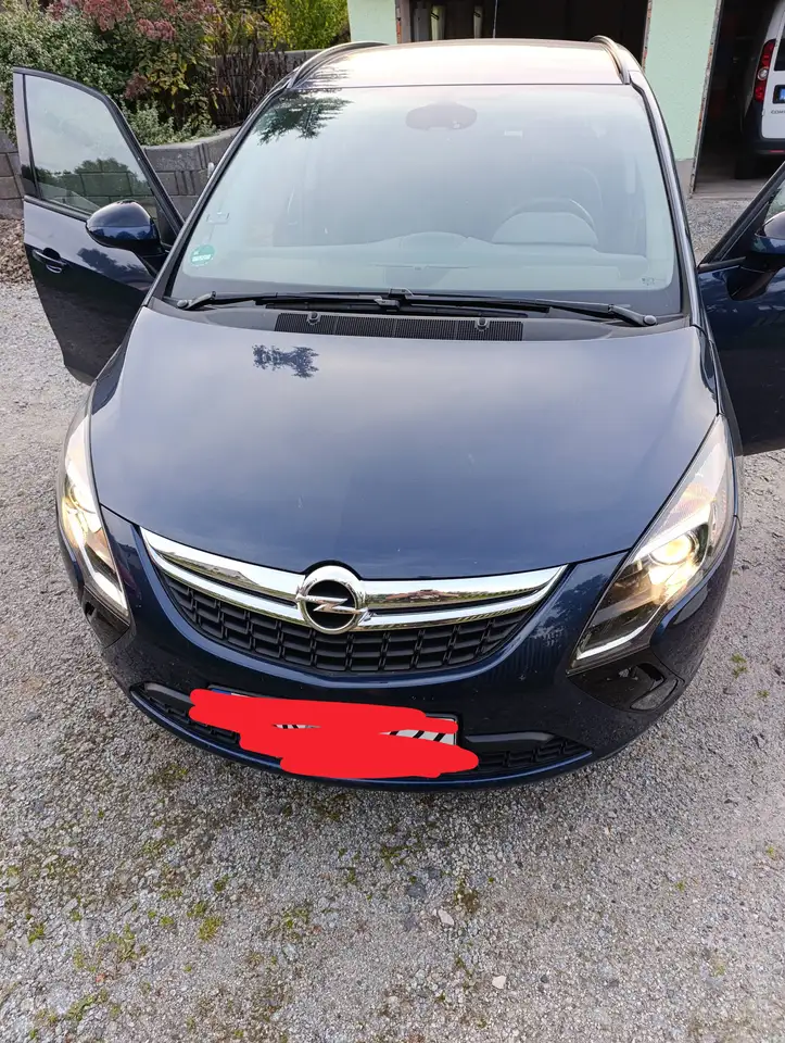 Opel Zafira Tourer
