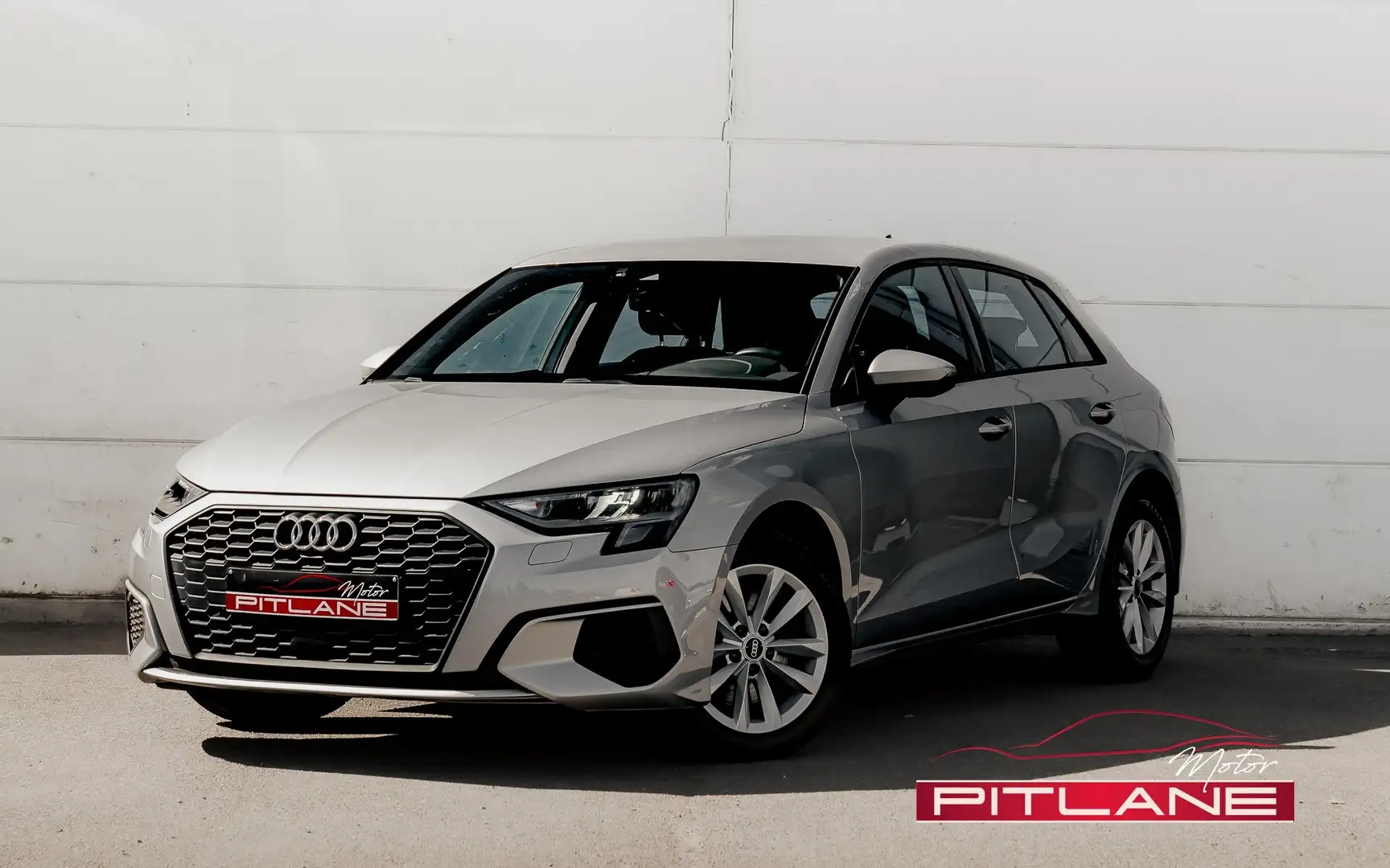 Audi A3 Sportback 35 TDi S-tronic VIRTUAL / LED / LANE-ASS Zilver - 1