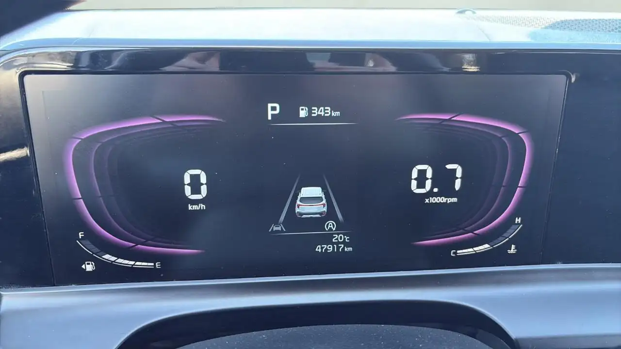 Kia Seltos снимка Kia Seltos
