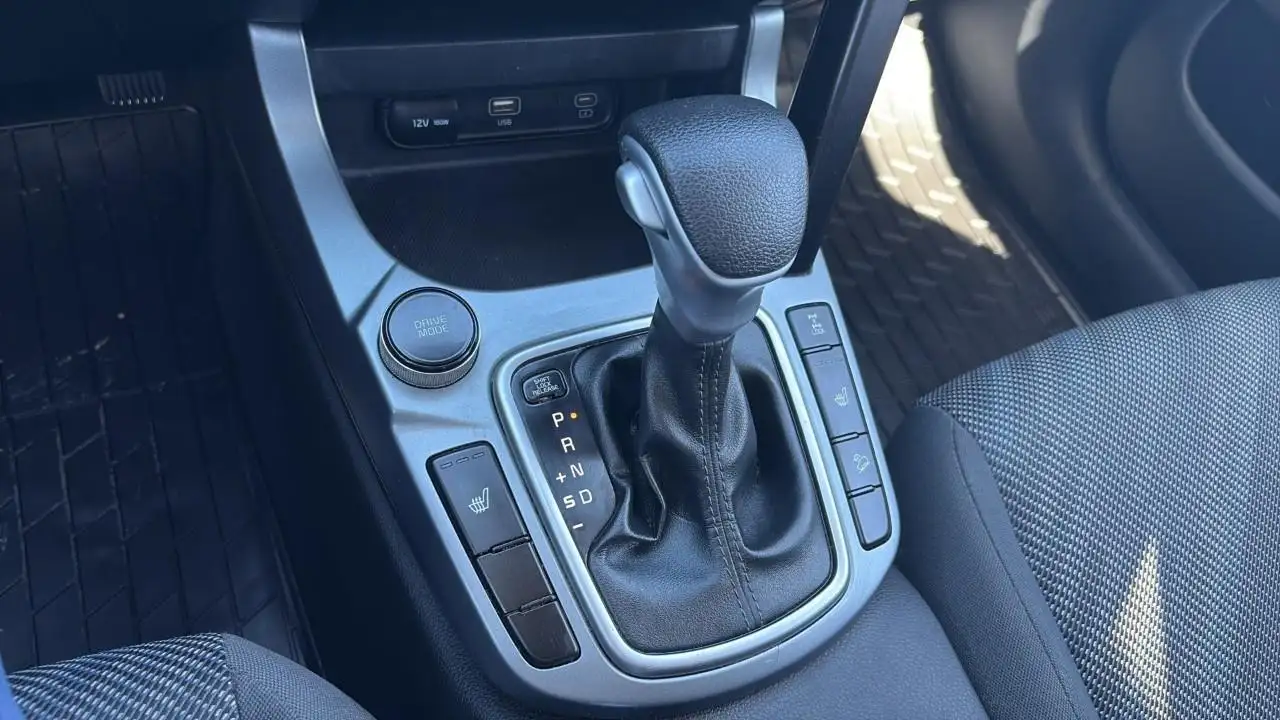 Kia Seltos снимка Kia Seltos