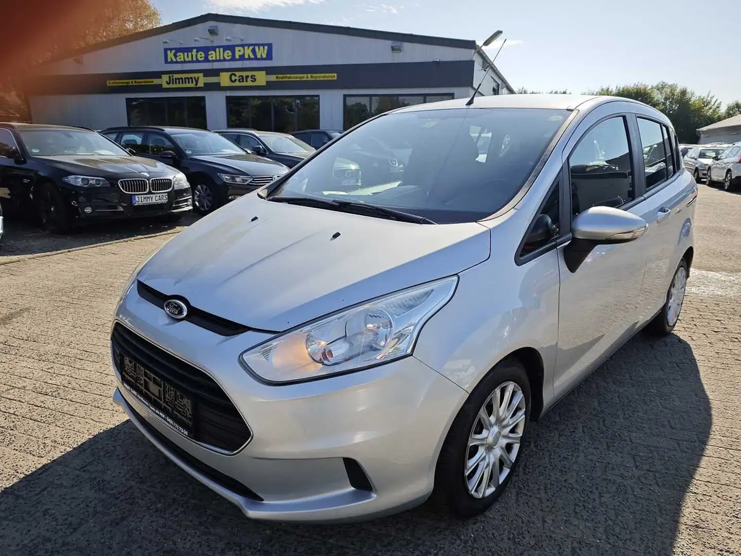 Ford B-Max 1.0 EcoBoost SYNC Edition Silber - 1
