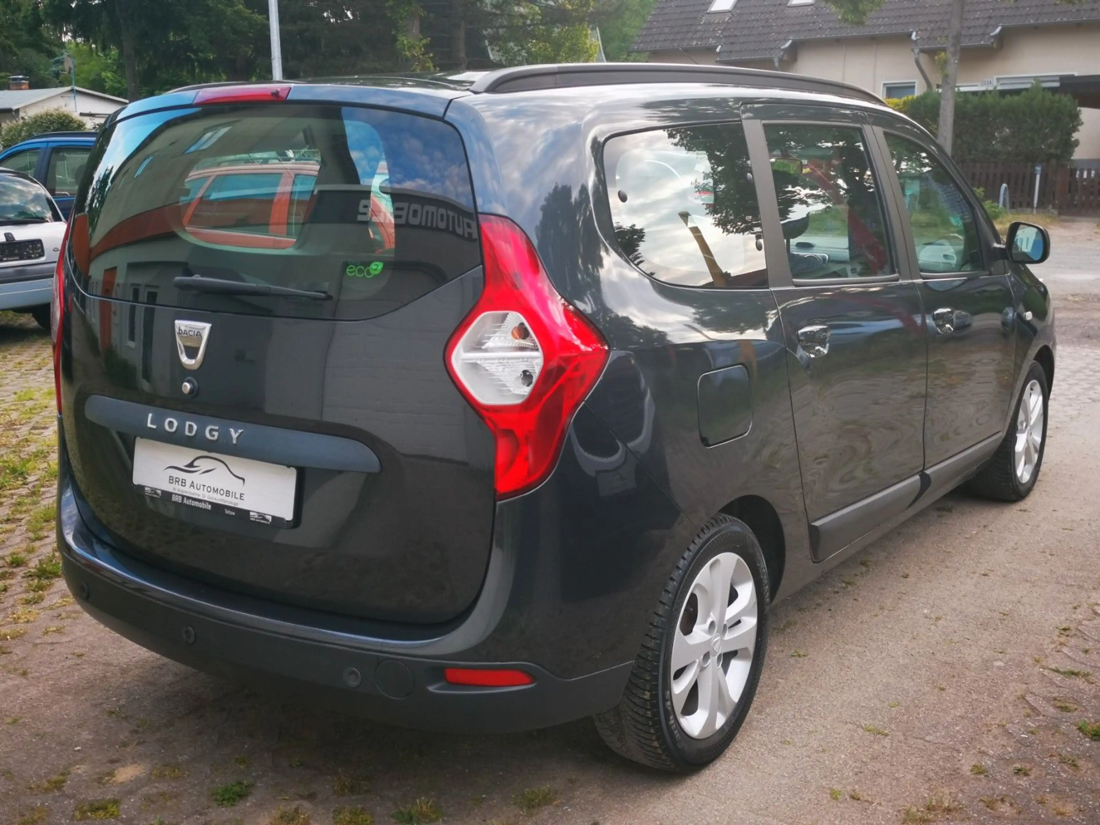 Dacia Lodgy Laureate 1.5 dci 7 Sitzer PDC Navi — photo 8