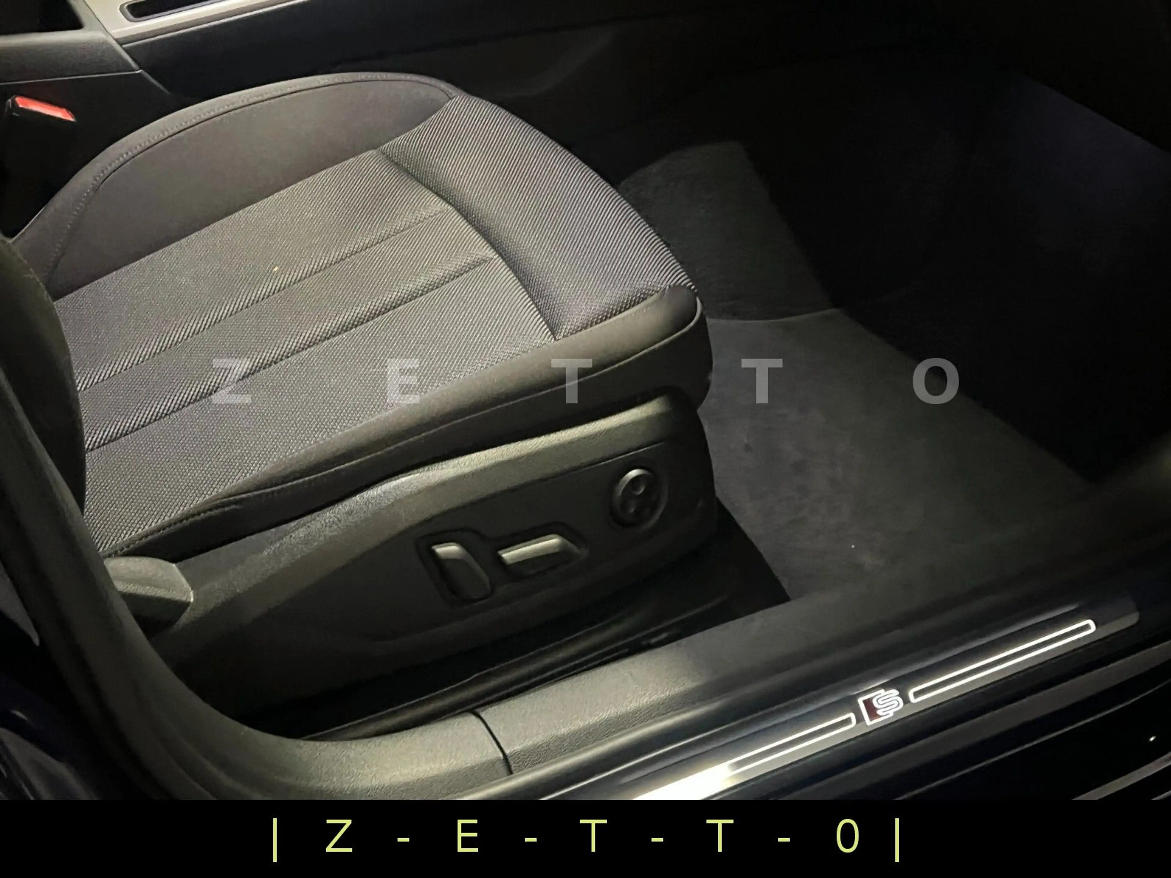 Audi A4 Avant | 50 TDI quattro |  S line | — photo 8