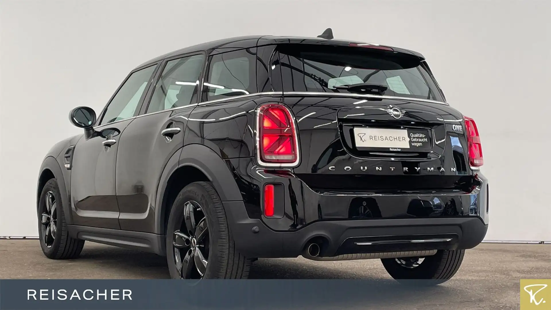 MINI One Countryman Classic Trim LED PDC SHZ KliA 17" Černá - 2