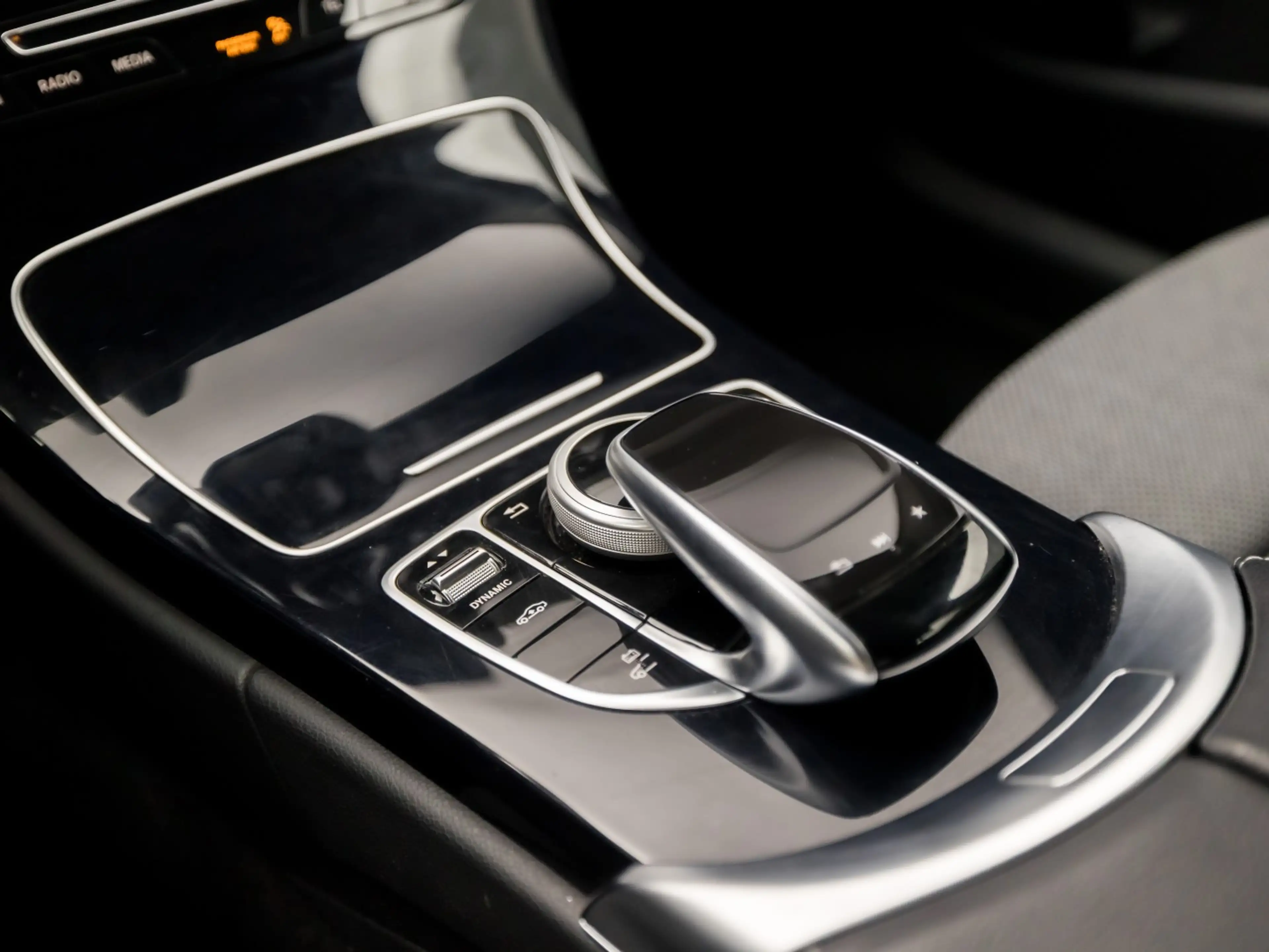 Mercedes-Benz C 350 e Sport 279Pk Automaat (NAVIGATIE, LUCHTVERING, GE — photo 10