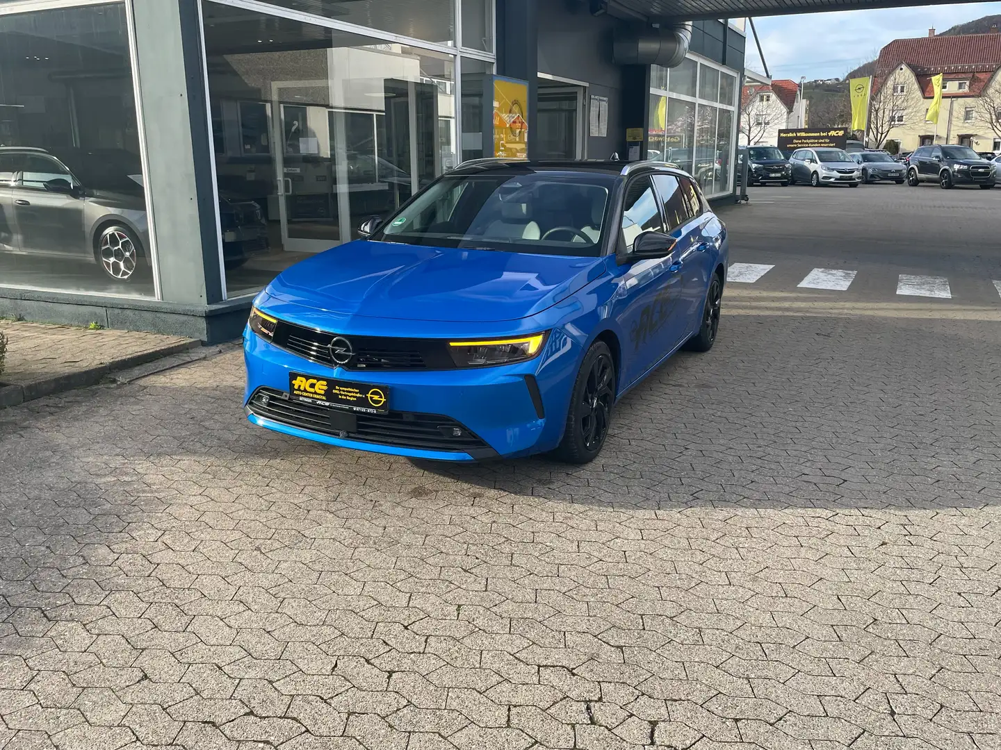 Opel Astra Sports Tourer Plug-In-Hybrid Elegance Azul - 1