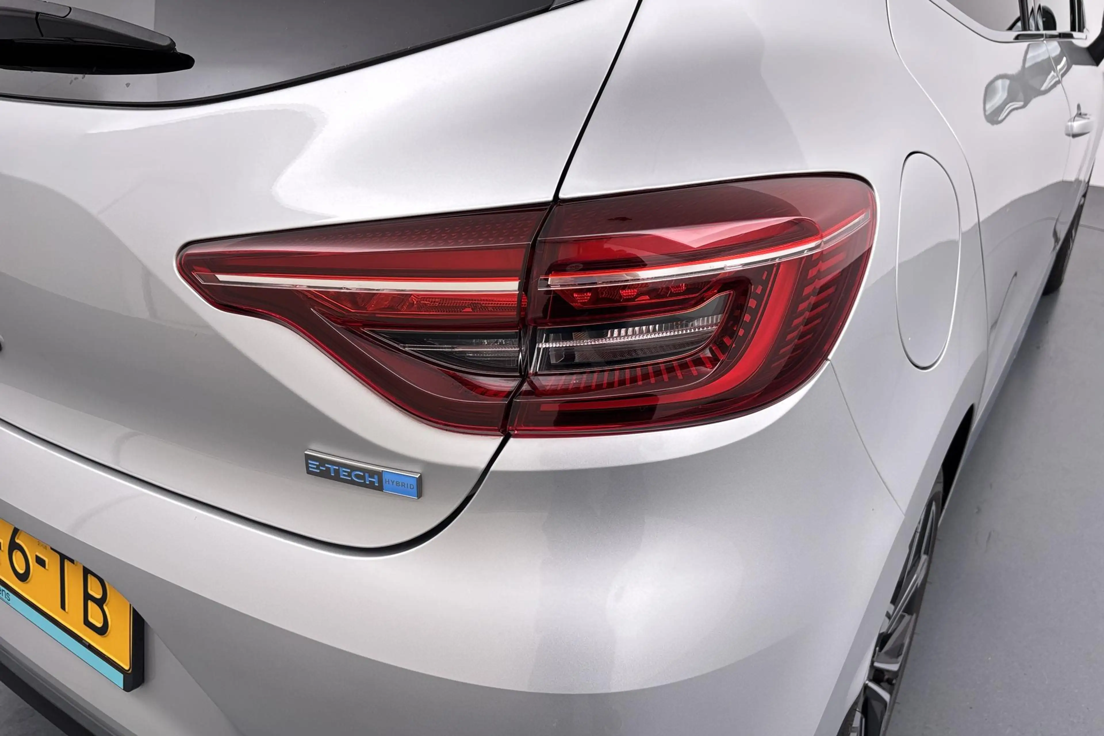Renault Clio 1.6 E-Tech Hybrid 145 Techno Zuinig hybride rijple — photo 18