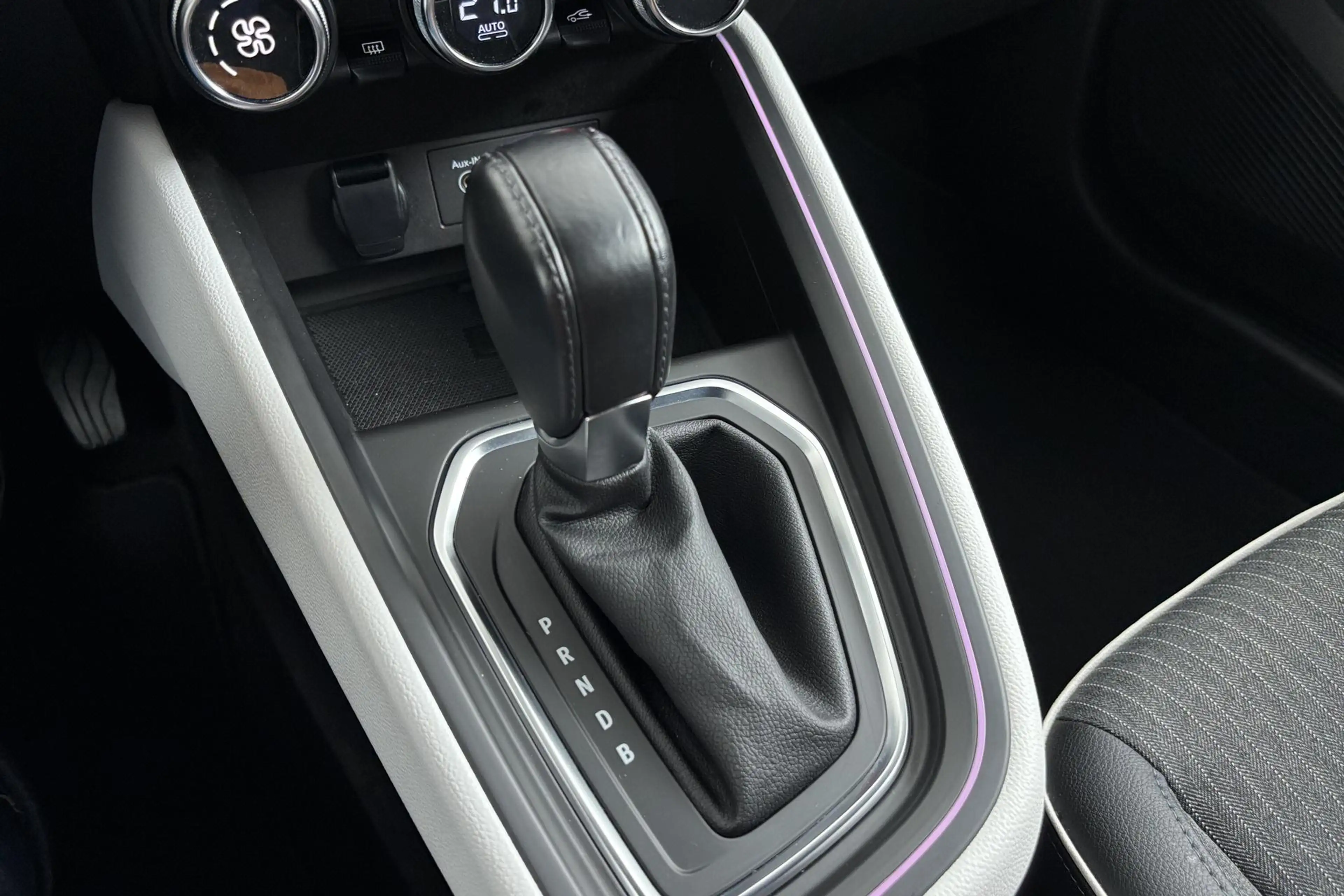 Renault Clio 1.6 E-Tech Hybrid 145 Techno Zuinig hybride rijple — photo 17
