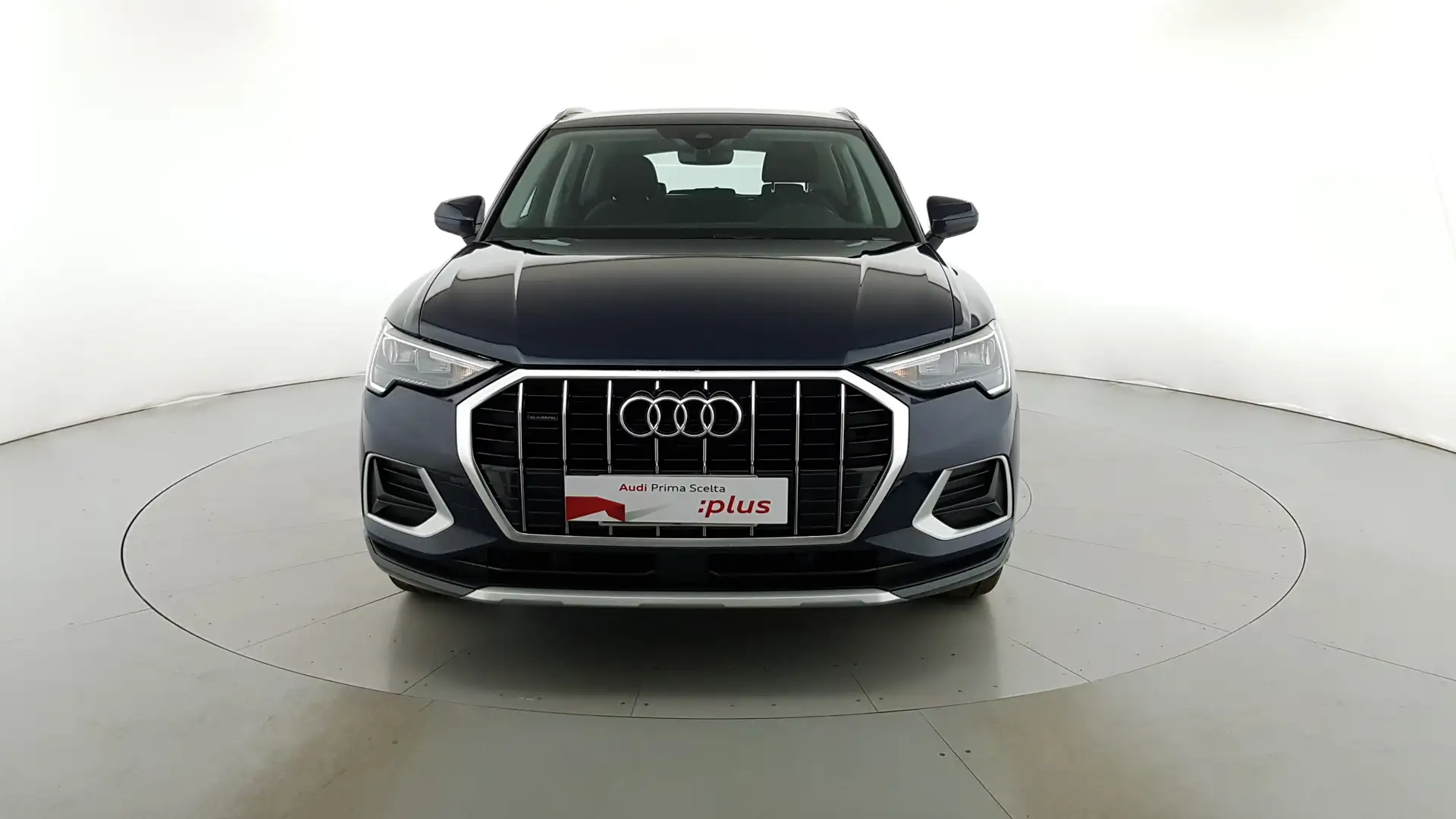 Audi Q3 40 2.0 tfsi Business Advanced quattro s-tronic Blu/Azzurro - 2