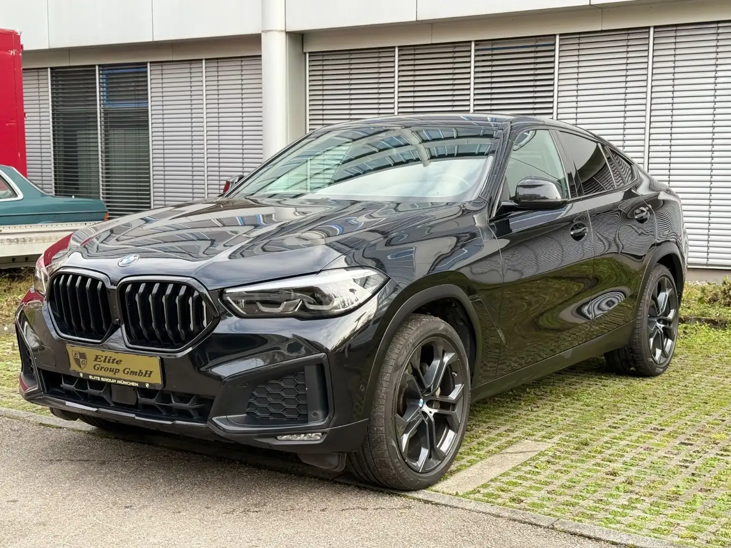 BMW X6 30d xLine*Keyless*Luftfeder*Driving Assistent Schwarz - 1