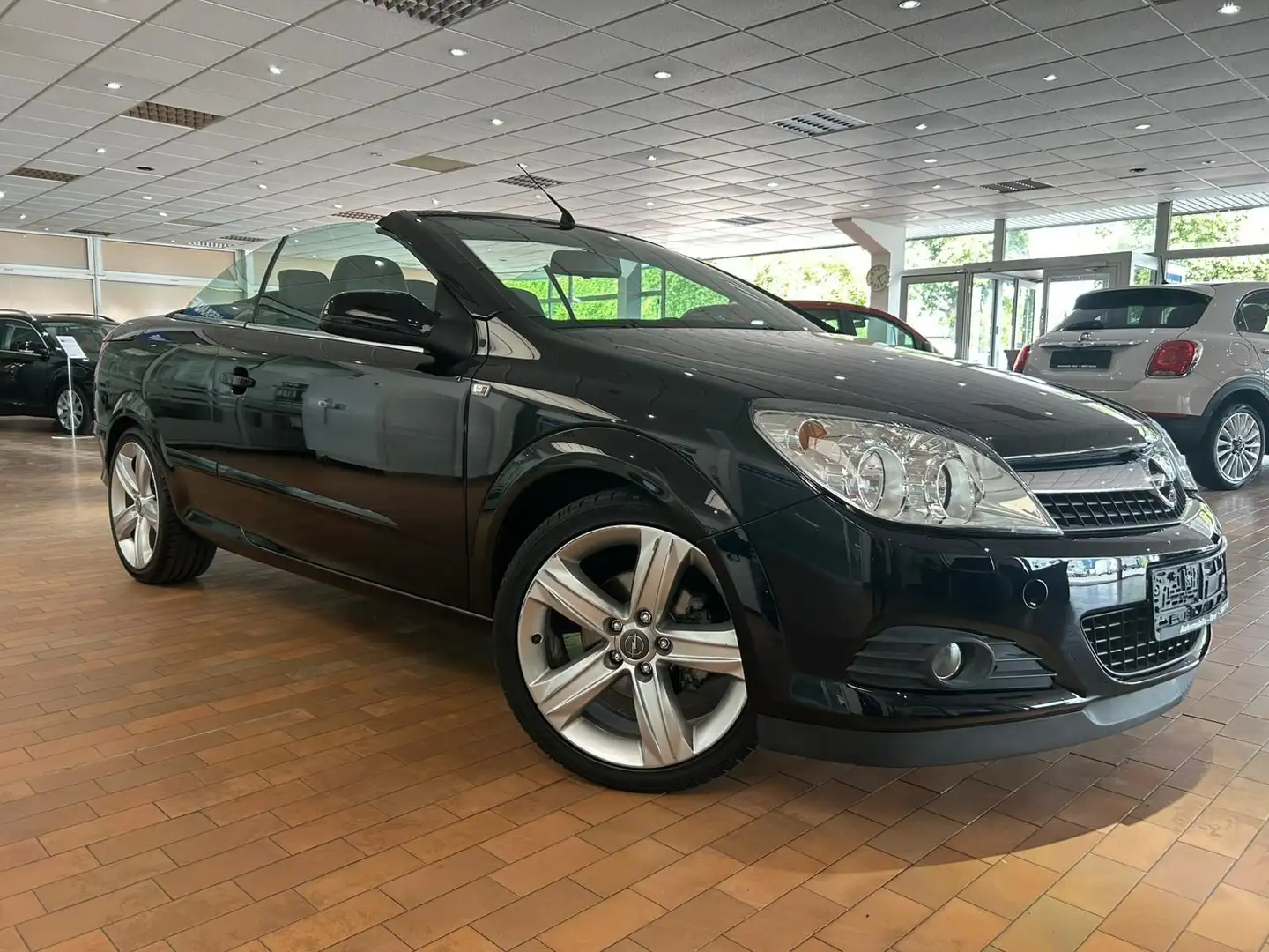 Opel Astra H Twin Top Endless Summer Schwarz - 1