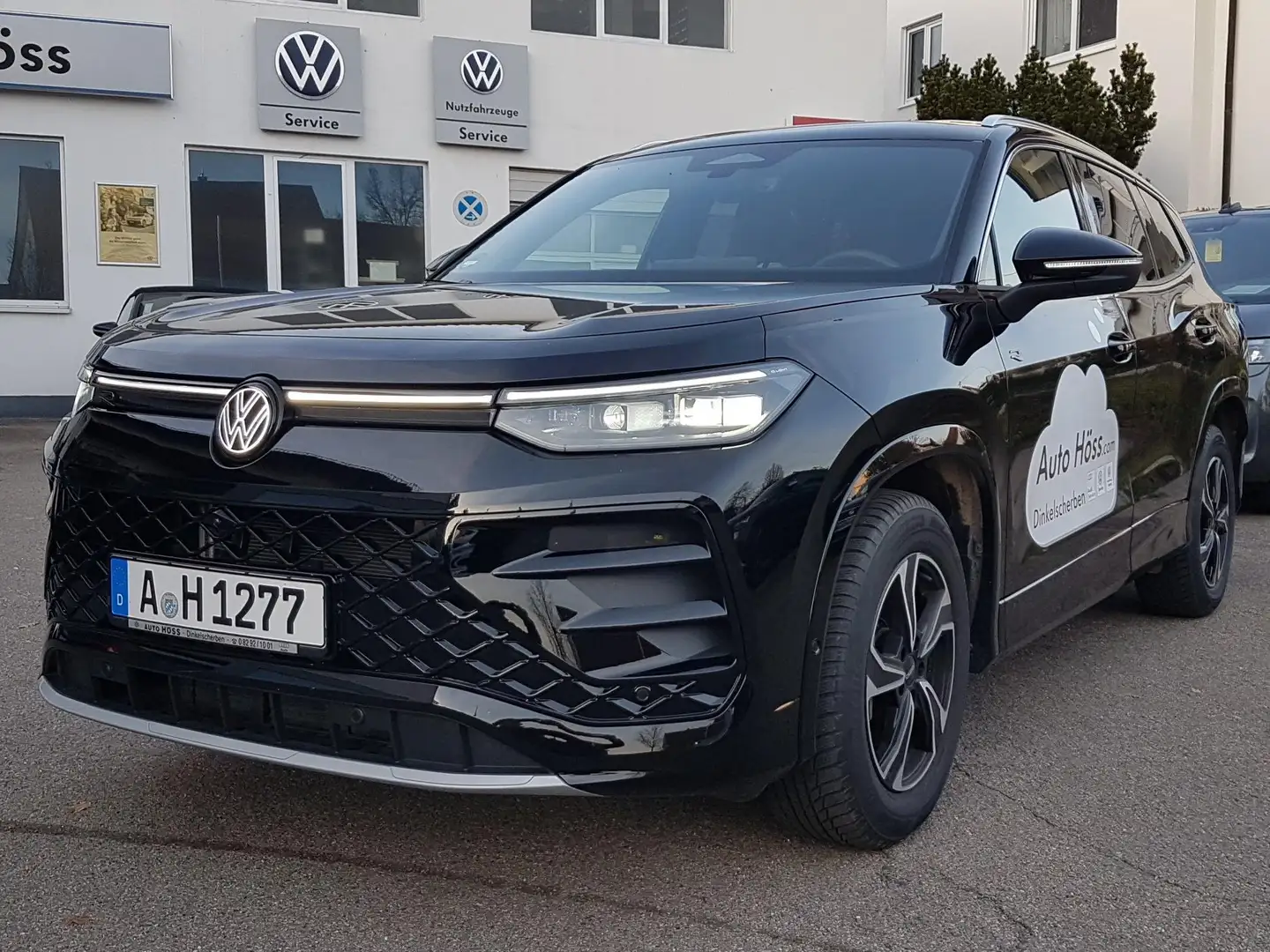 Volkswagen Tayron 2.0 TDI 142 kW 4M R-Line*MATRIX*AHK*ACC*NAVI*PANO* Schwarz - 1