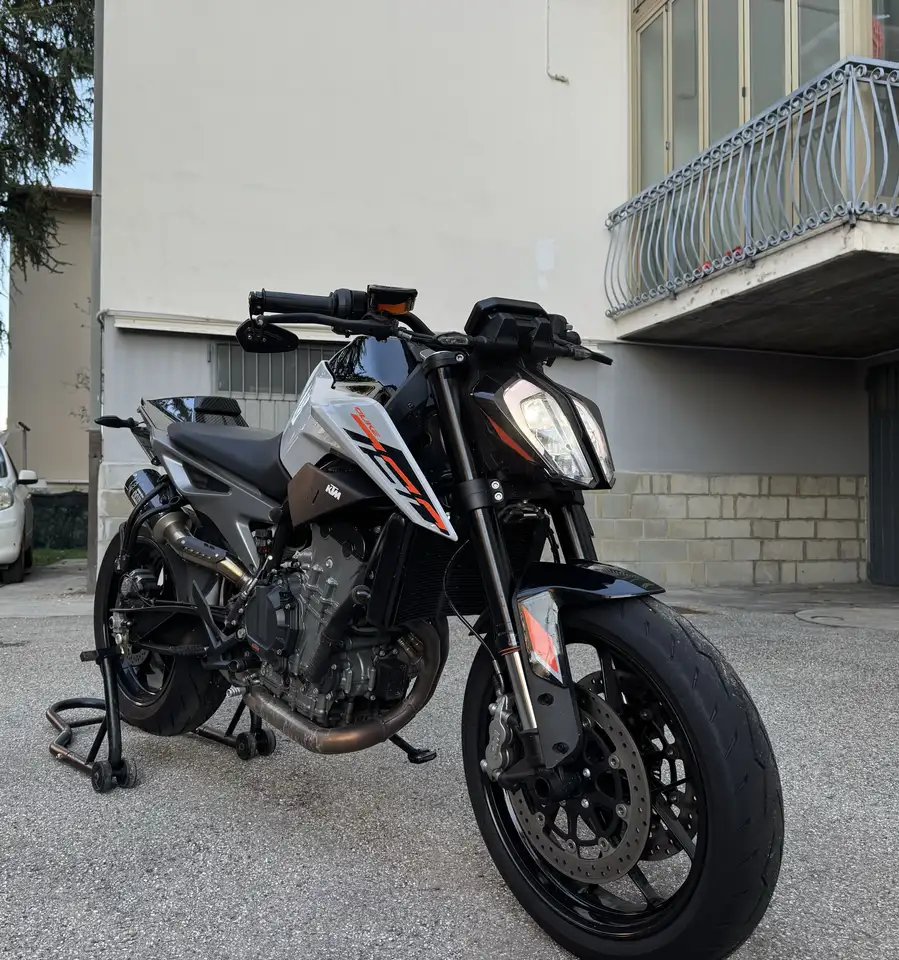 KTM 790 Duke