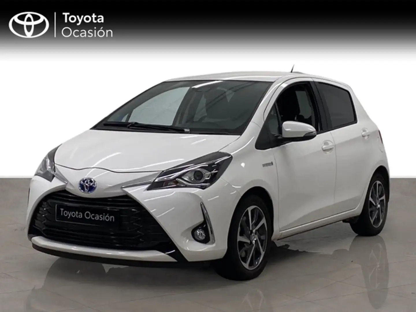 Toyota Yaris 100H 1.5 Feel! Blanc - 1