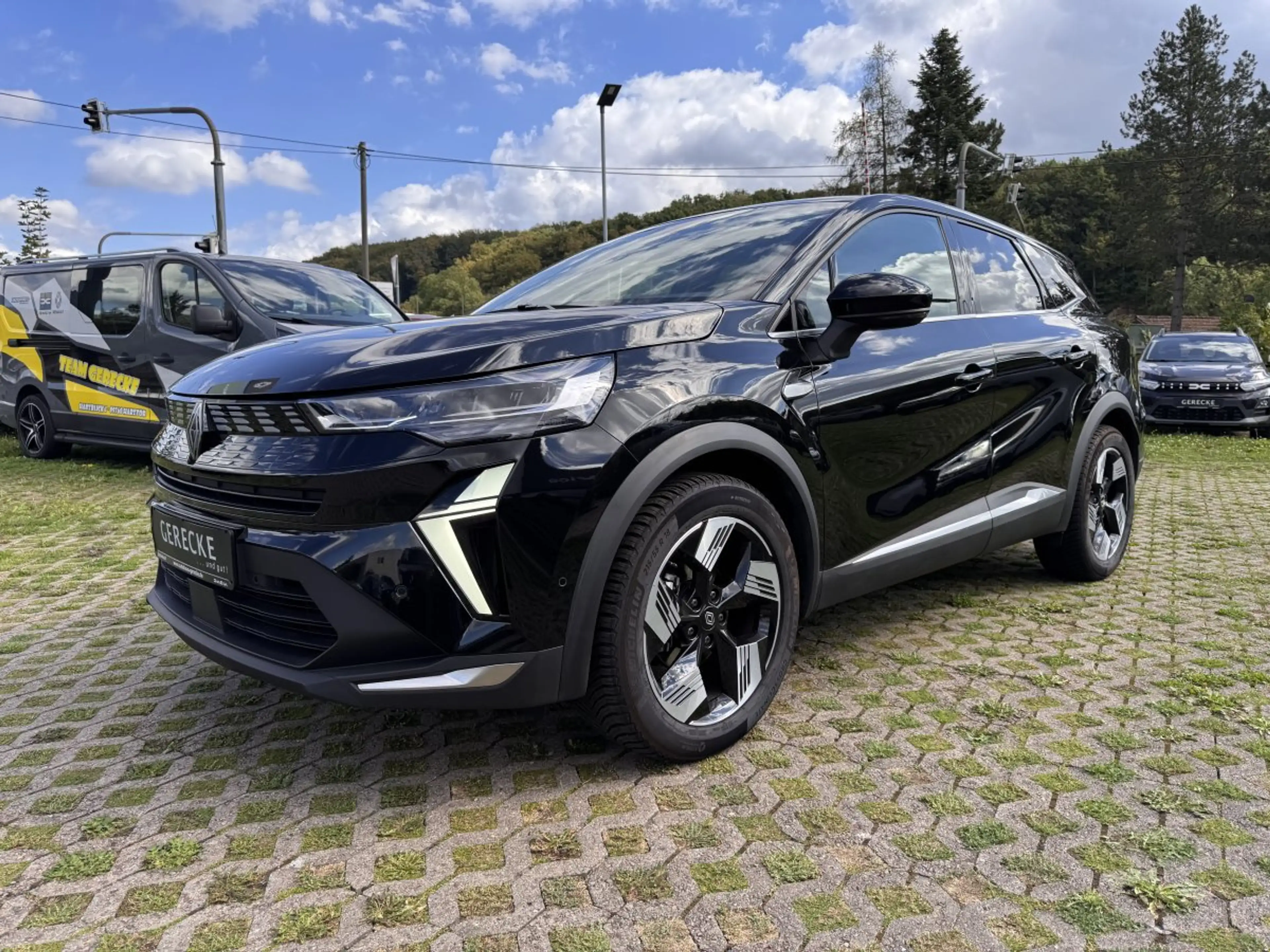 Renault Symbioz 1.3 Mild-Hybrid 140 Techno — photo 4