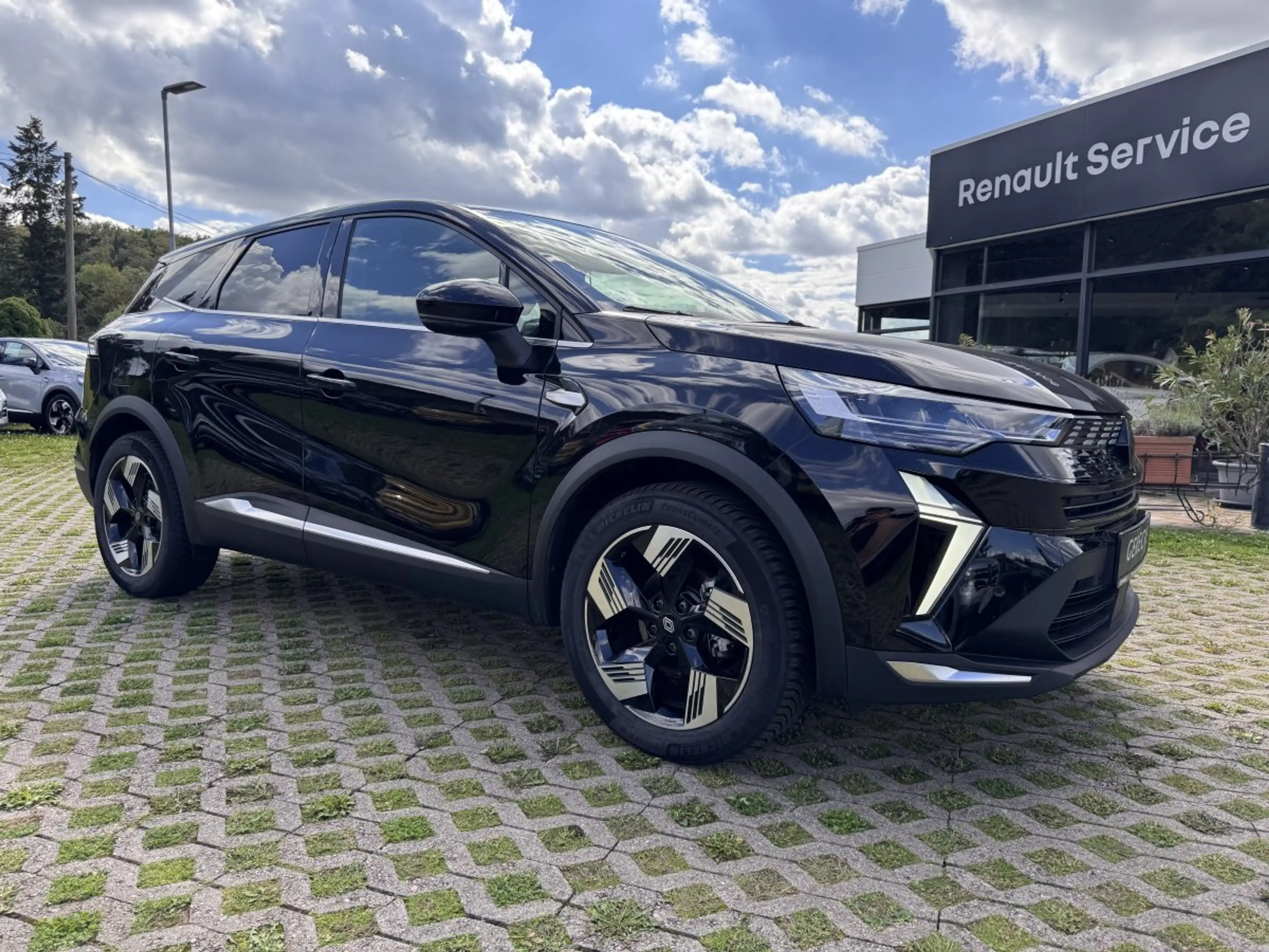 Renault Symbioz 1.3 Mild-Hybrid 140 Techno — photo 2