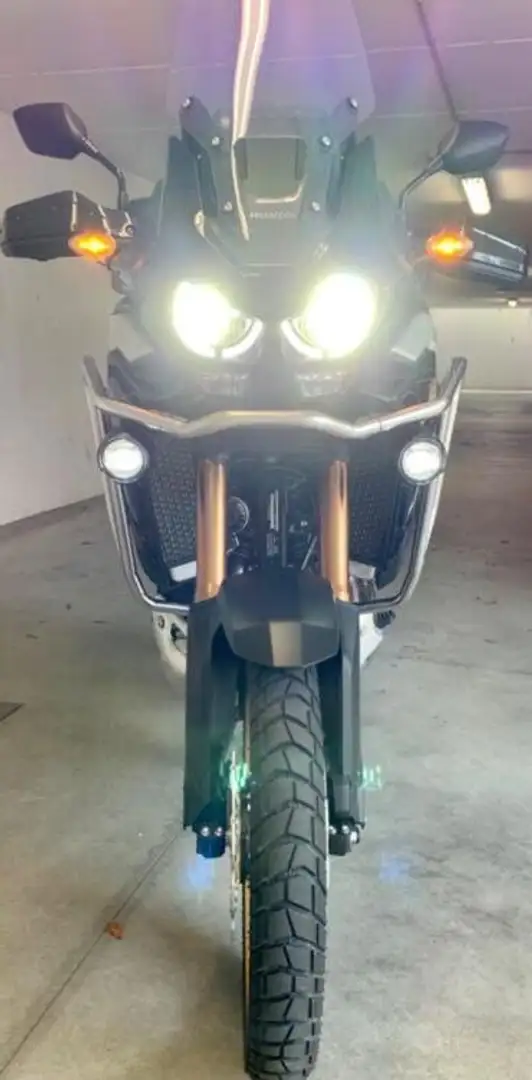 Honda CRF 1100 Black - 1