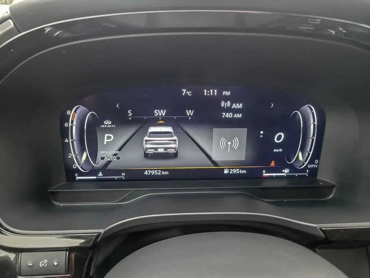 Infiniti QX60 снимка Infiniti QX60