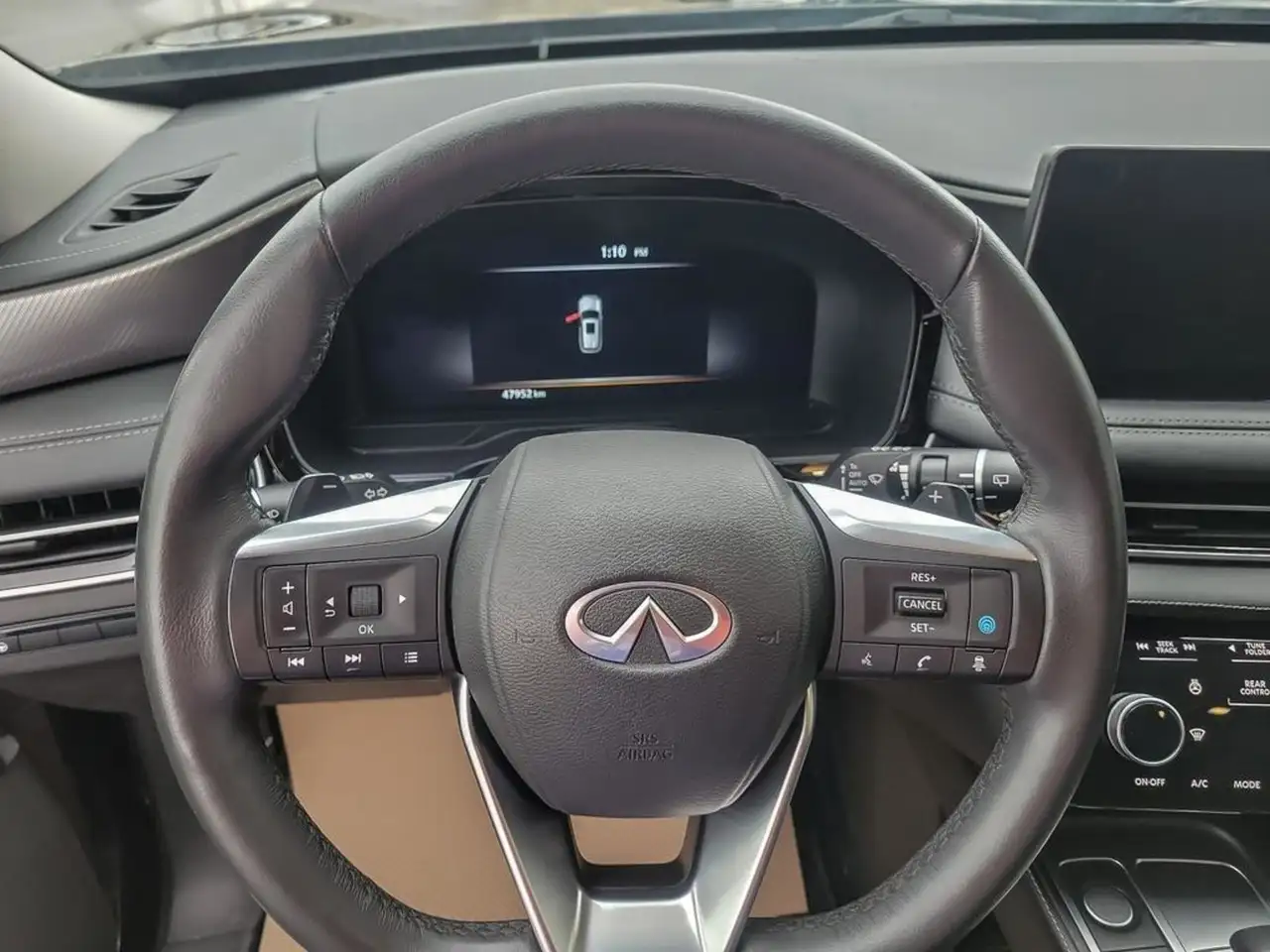 Infiniti QX60 снимка Infiniti QX60
