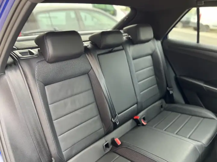Volkswagen T-Roc R 2.0 TSI 4Motion DSG 2022, foto 20