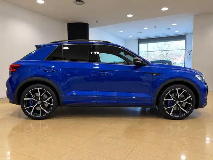 Volkswagen T-Roc R 2.0 TSI 4Motion DSG 2022, foto 4