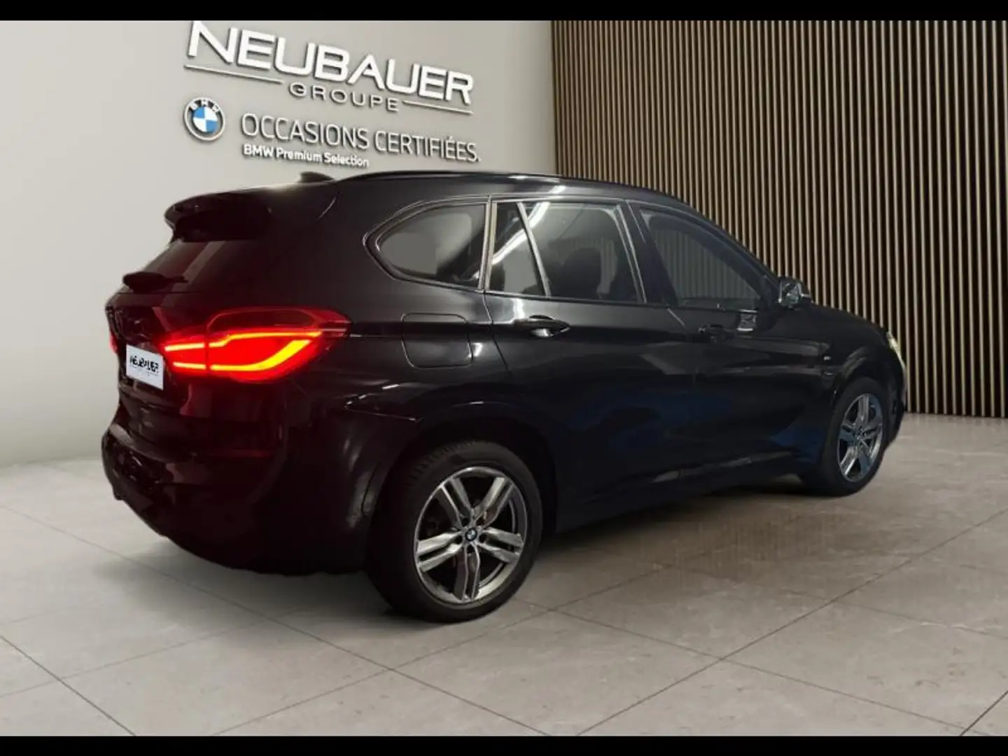 BMW X1 sDrive18iA 140ch M Sport DKG7 Euro6d-T Noir - 2
