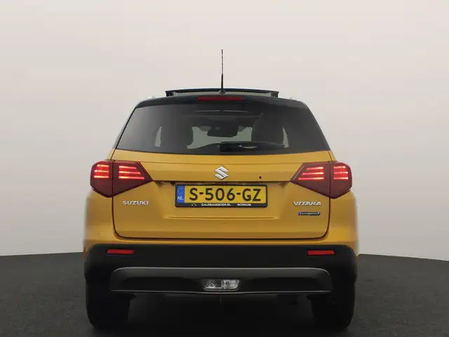 Suzuki Vitara view 4
