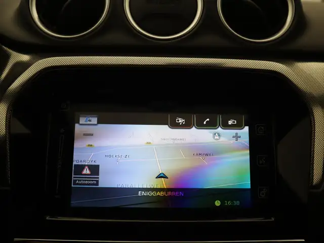 Suzuki Vitara view 13