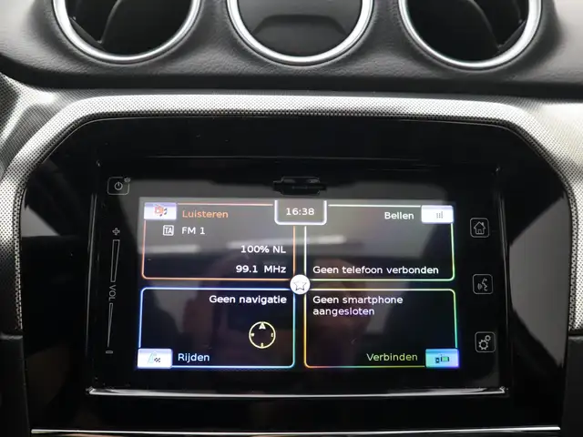 Suzuki Vitara view 12