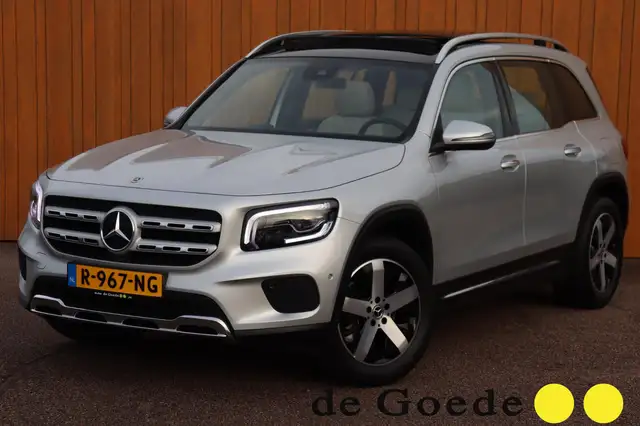 Mercedes-Benz GLB 200 Bus.Sol. Luxury org.NL el.trekhaak schuifdak leer+