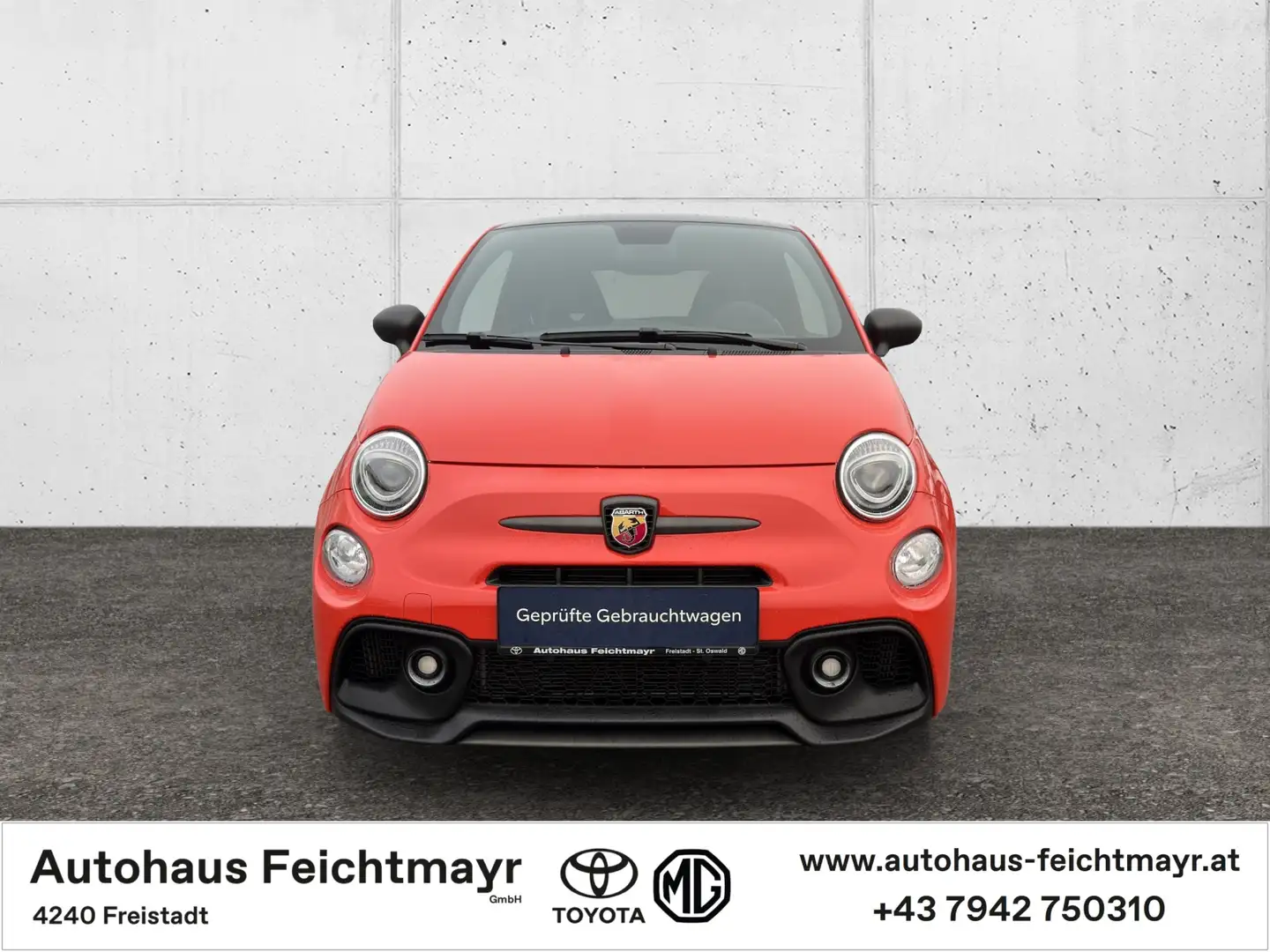 Fiat 500 Abarth Competizione 695 3t. Orange - 2