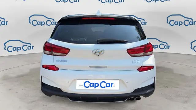 Hyundai i30 view 3