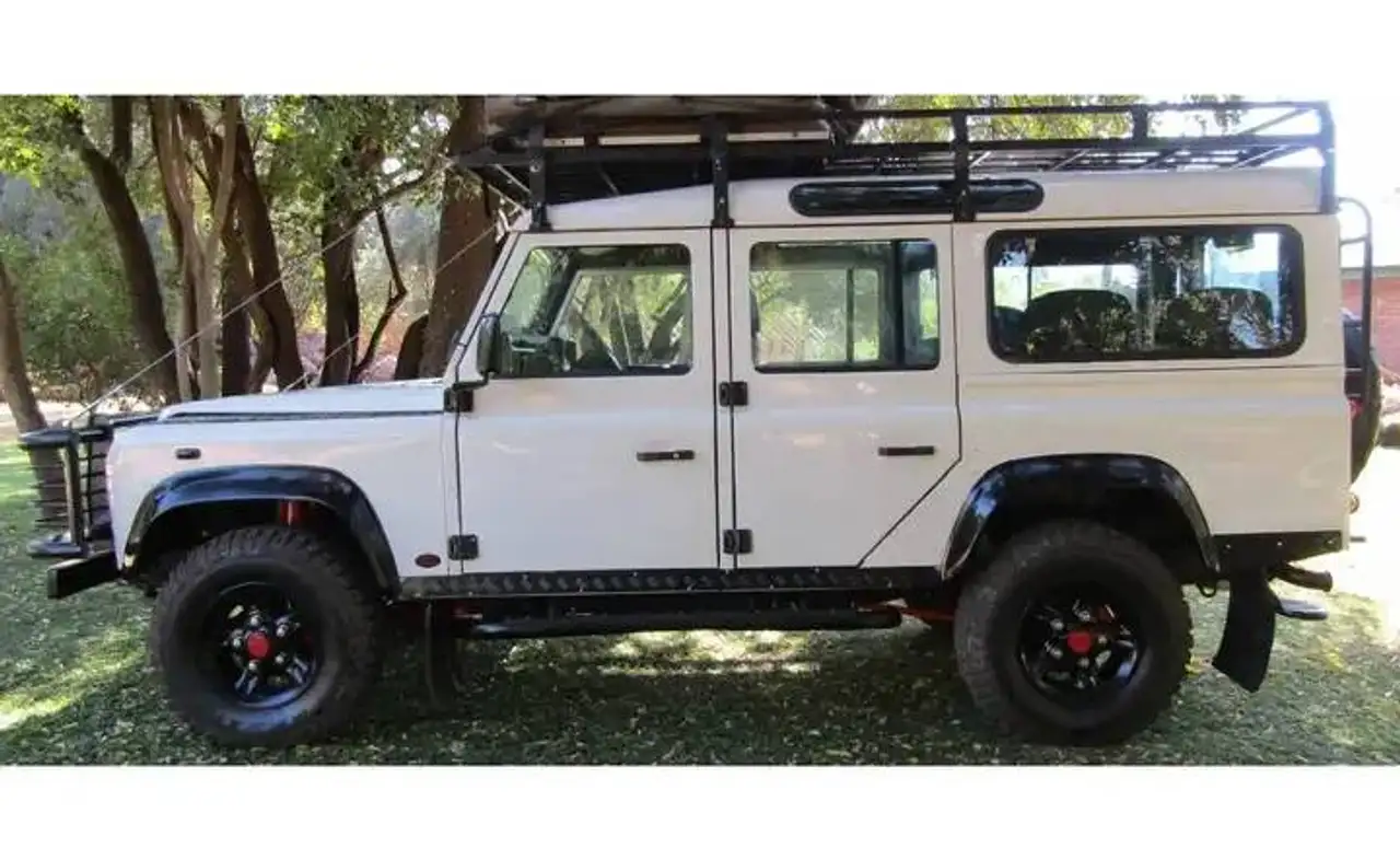 2001 Land Rover Defender