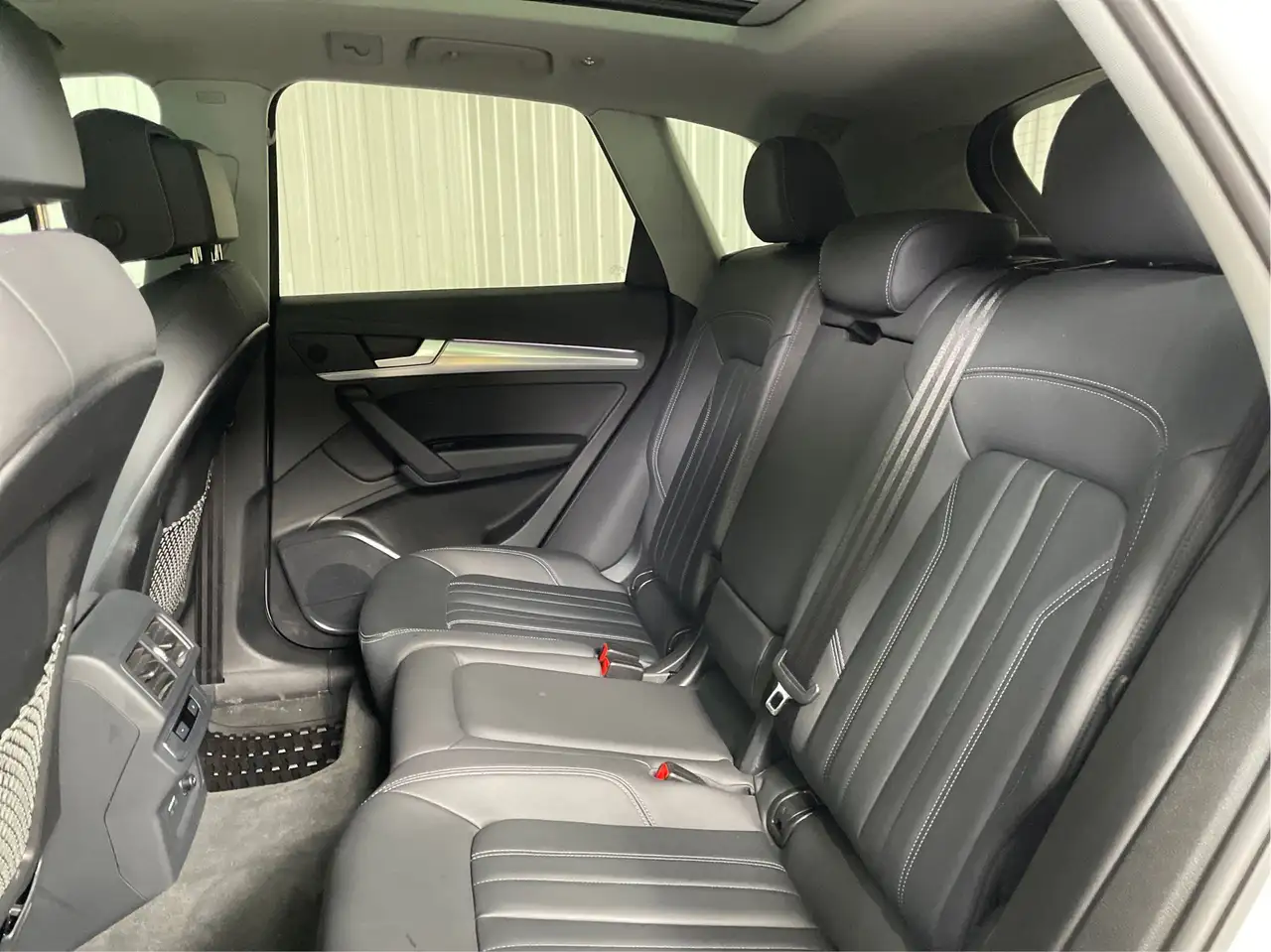 Audi Q5 снимка Audi Q5