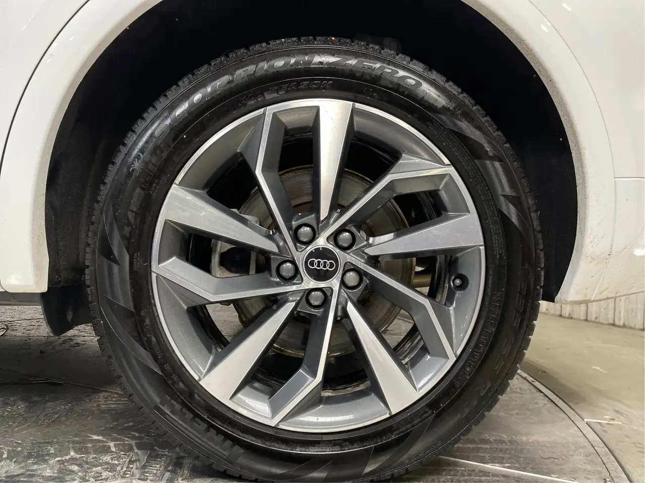 Audi Q5 снимка Audi Q5