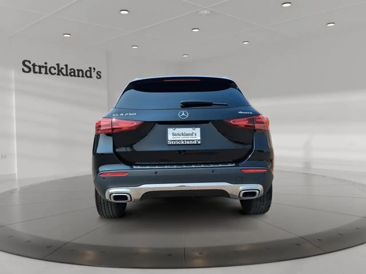 Mercedes-Benz GLA photo Mercedes-Benz GLA