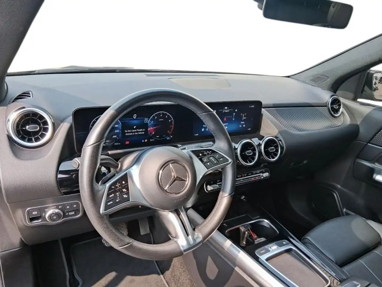 Mercedes-Benz GLA photo Mercedes-Benz GLA