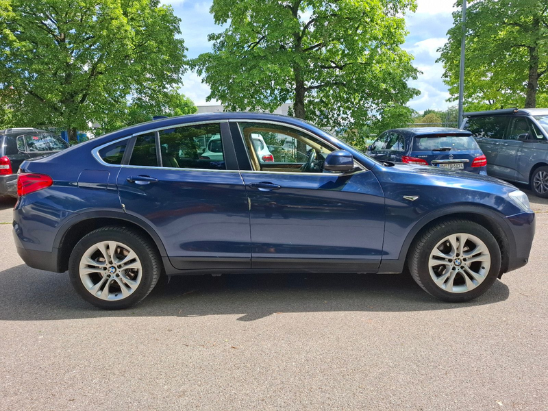 BMW X4 xDrive28 i*Euro-6*Leder*Xenon*AHK*Schiebedach — photo 2