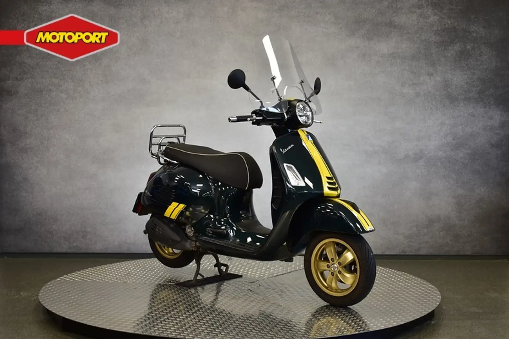 Vespa GTS 300 HPE RACING SIXTIES Groen - 2