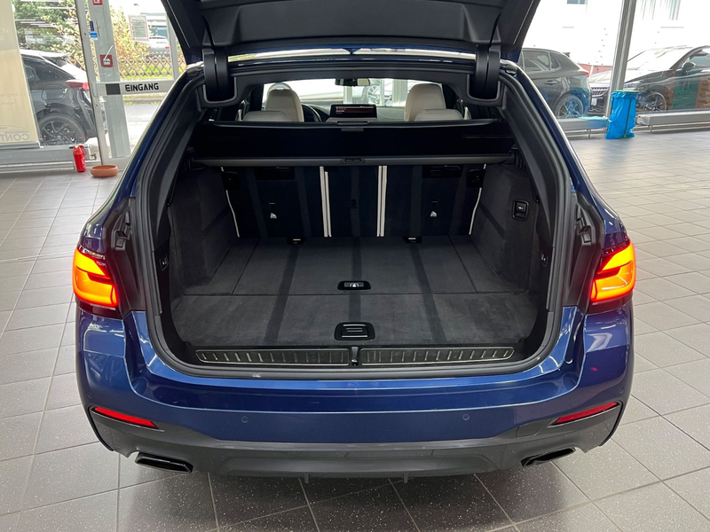 BMW 540 d xD Touring M Sport SH+19Z+Dakota in BEIGE — photo 10
