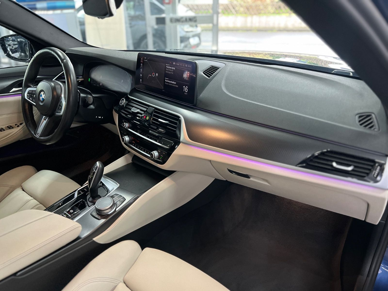 BMW 540 d xD Touring M Sport SH+19Z+Dakota in BEIGE — photo 15