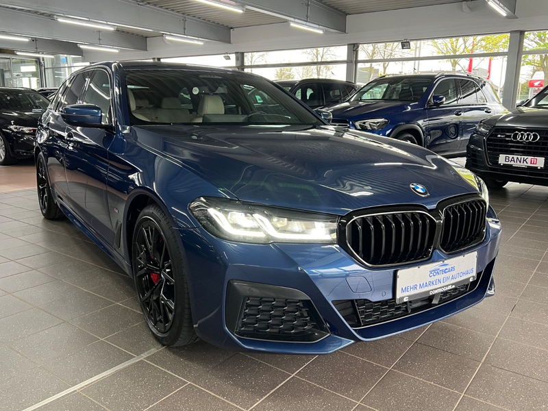 BMW 540 d xD Touring M Sport SH+19Z+Dakota in BEIGE — photo 2