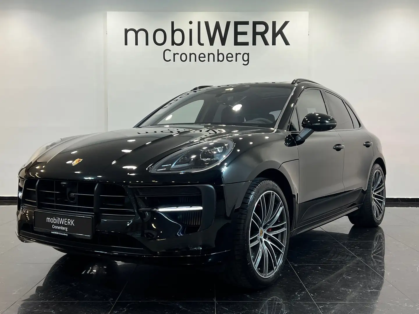 Porsche Macan GTS 18Wege PANO PDLS+ Luftfahrw. AHK ACC Noir - 1